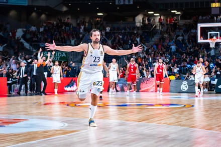 Dynamic Layout Example